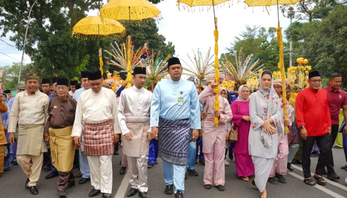 Drumband Islami Dan Parade Bunga Bale Meriahkan Peringatan Maulid Nabi Muhammad SAW Yang Digelar Pemko Medan