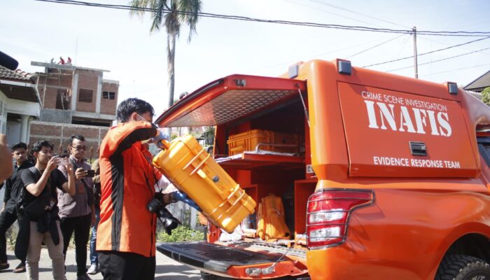 Polisi Temukan Sejumlah BB Pasca Ledakan Di Rumah Cagub Aceh Bustami