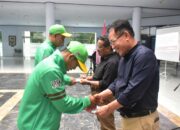 Rektor Berangkatkan 158 Atlet Dan 27 Pelatih Dari Unimed Perkuat Kontingen Sumut Pada PON XXI 2024