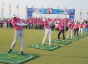 Smartfren Charity Golf Tournament 2024, Serahkan Donasi Rp200 Juta