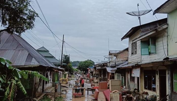 Banjir Besar Kembali Landa Pasar Bawah Serbelawan