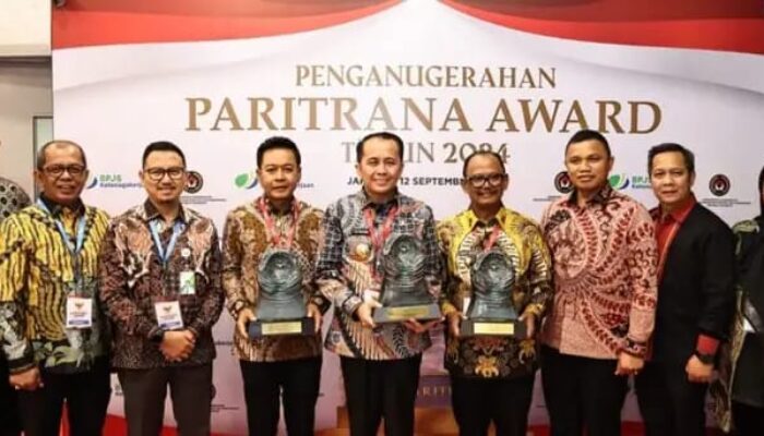 Pj Gubsu Fatoni Raih Penghargaan Paritrana Award 2024