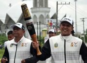 Ketika Bupati Dan Wabup Sergai Bawa Obor Api PON Sejauh 3 Km