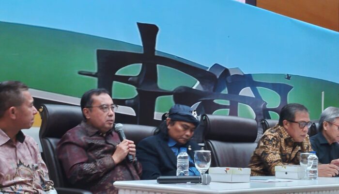 6 Juta Pekerja Terancam Regulasi Kemasan Rokok Polos Tanpa Merek Dalam RPMK