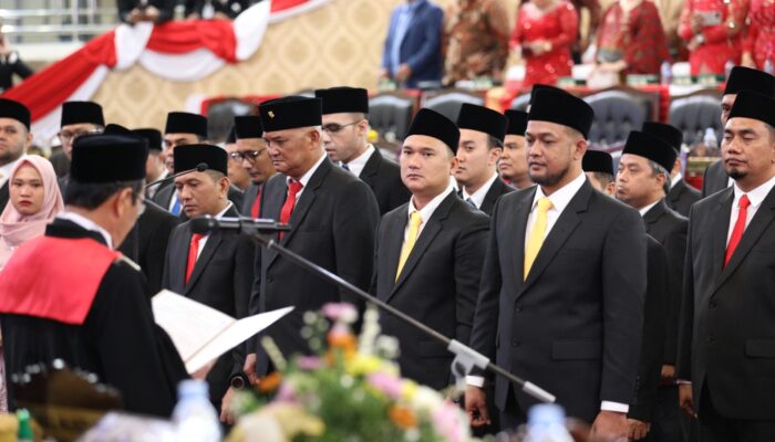 Reza Pahlevi Lubis, Tenaga Honorer Kini Jadi Anggota DPRD Medan