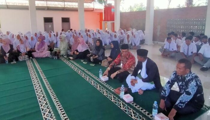SMAN 1 Hinai Gelar Perayaan Maulid Nabi Muhammad SAW