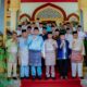 Zuriat Datuk Bandar Kajum foto bersama Wali Kota Medan M Bobby Afif Nasution, Sultan Deli beserta Sultan dari Sumatera Timur dan para tokoh Melayu di Istana Maimun. Waspada/Ist