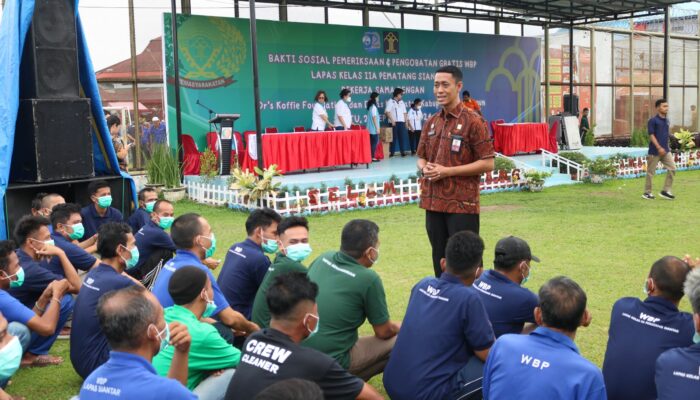 Lapas P.Siantar-Dr’s Koffie Foundation Periksa Kesehatan Gratis WBP