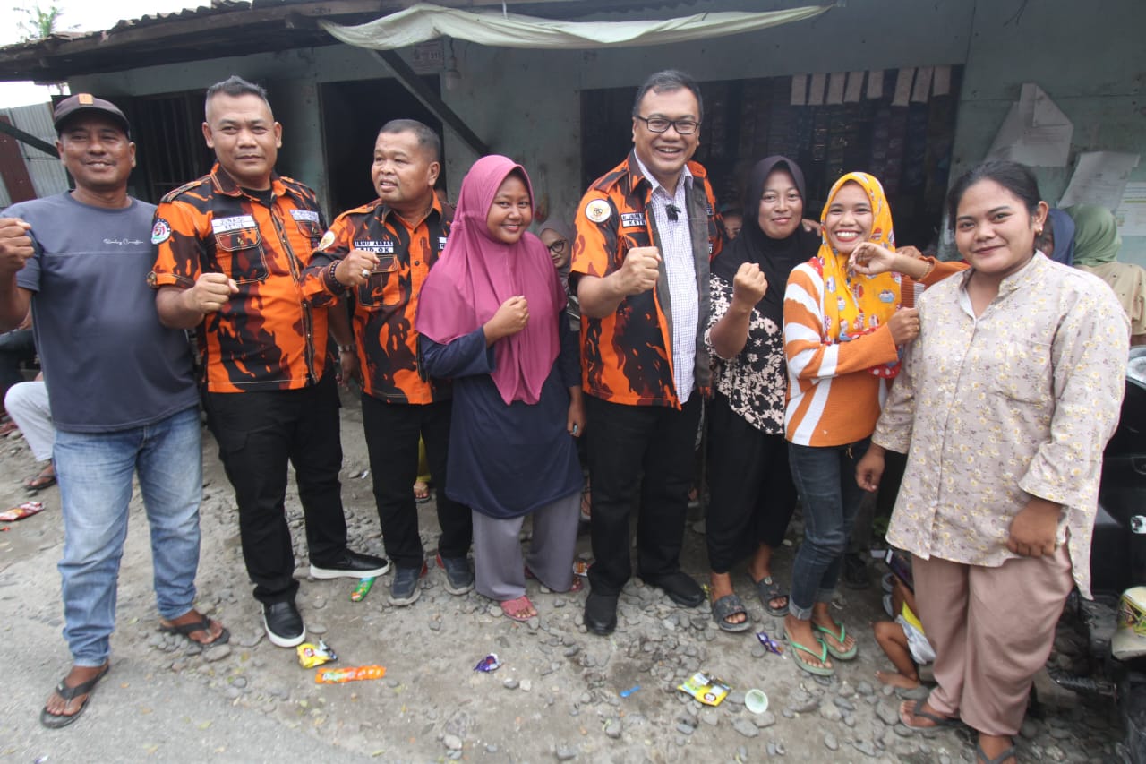 Bantu Korban Banjir Rob Rugemuk, Asri Ludin Tambunan Apresiasi Gercep PP Deliserdang