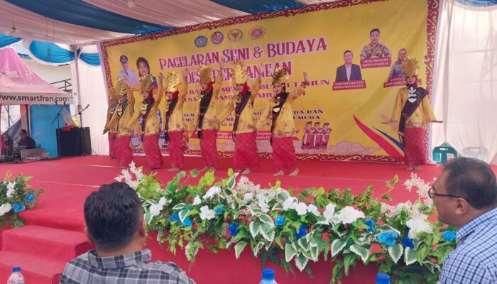 HUT Ke-74, Warga Pardamean Sambut Hangat Asri Ludin Tambunan