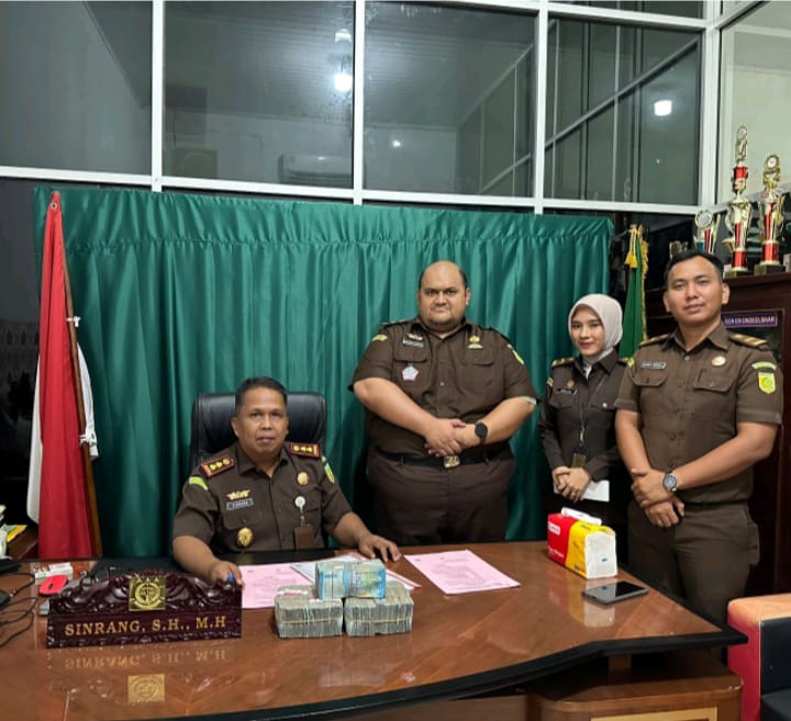 Kejari Palas Eksekusi Uang Pengganti Korupsi Dana Desa Sisoma