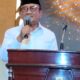 TOKOH Masyarakat Sumut RE Nainggolan SE. Saat memberikan kata sambutan di acara Deklarasi Persatuan Perempuan Pembawa Rezeki. Waspada/st