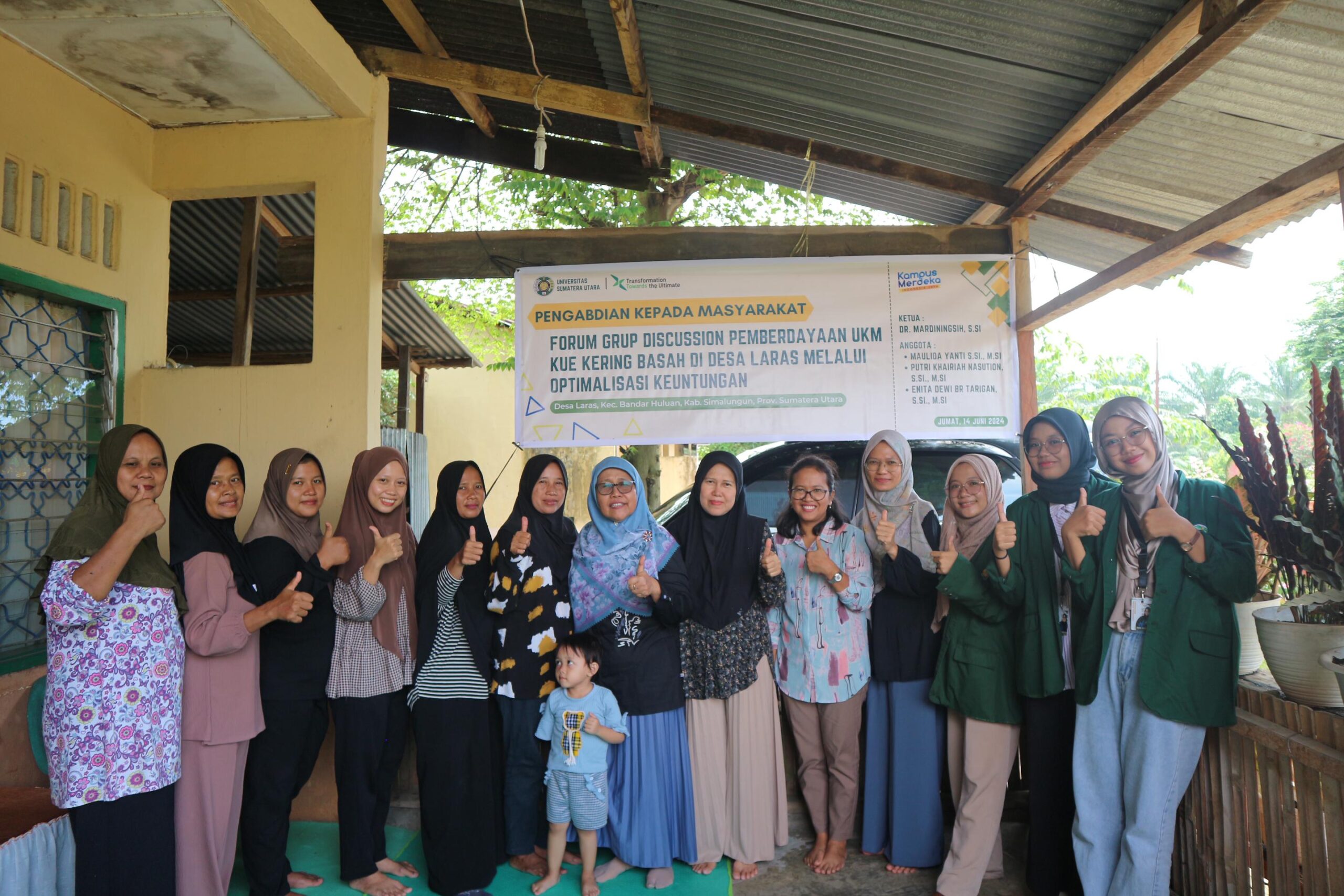 Tim Dosen USU Laksanakan Pengabdian Masyarakat Pemberdayaan UKM Kue Kering Basah Di Desa Laras