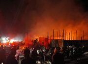 Kebakaran Simpang Lima Sinabang Musnahkan Puluhan Ruko