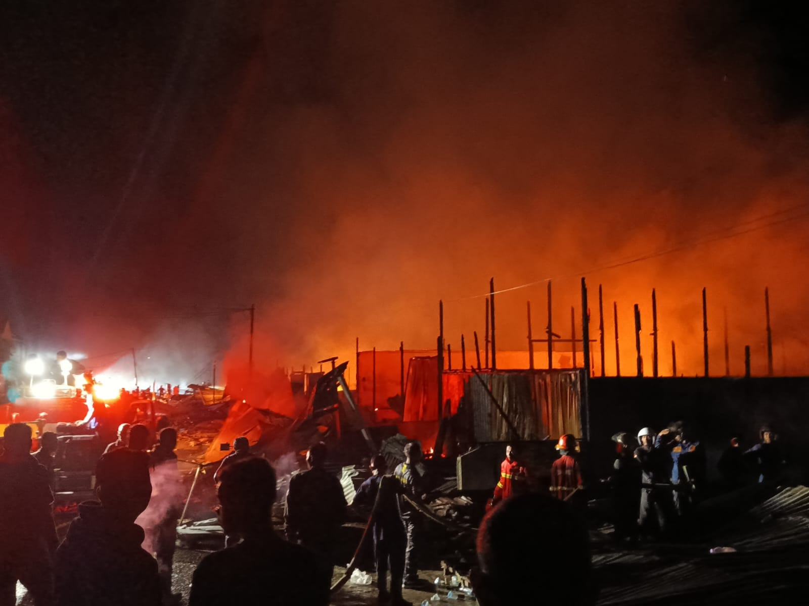 Kebakaran Simpang Lima Sinabang Musnahkan Puluhan Ruko