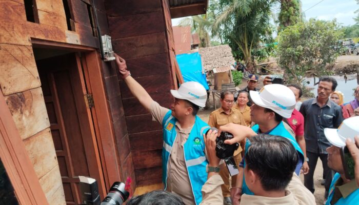 PLN UP3 Rantauprapat Hadirkan Listrik 24 Jam Di Desa Sungai Apung