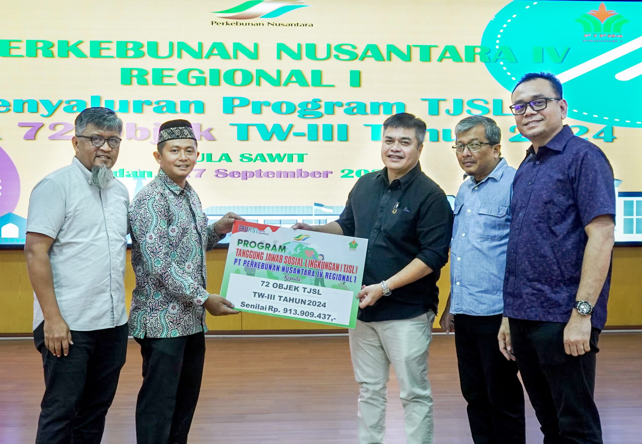 PTPN IV Regional 1 Salurkan Bantuan Program TJSL Kuartal III 2024 Sebesar Rp 900 Juta