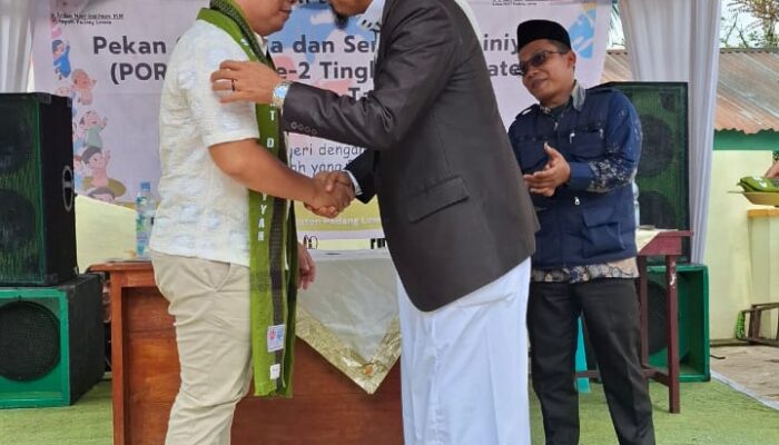 FKDT Palas Nobatkan PMA, Cabup No 1 Sebagai Sahabat Diniyah