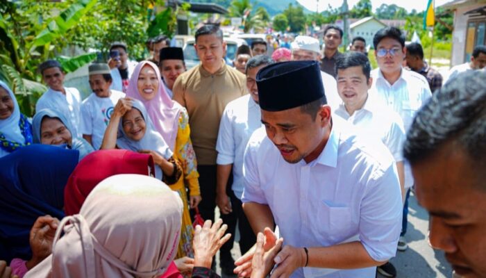 Bobby Nasution Jawab Keluhan Warga Madina Soal Jalan Rusak