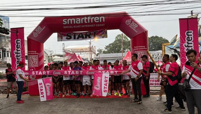 Ratusan Warga Medan Ramaikan Smartfren Fun Run 2024
