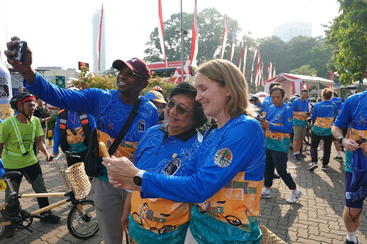 Ambassador Bambu Bike Club Diplomasi Lingkungan Dengan Fun, Substansi Dan Perspektif Politik