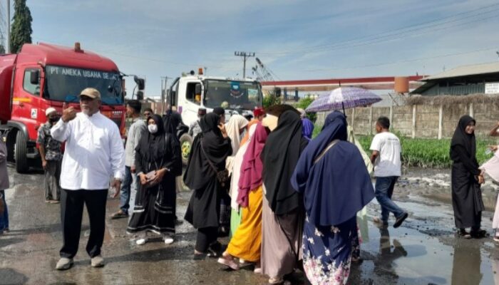 Limbah Perusahaan Penyebab Jalan Pelabuhan Raya Belawan Rusak Parah