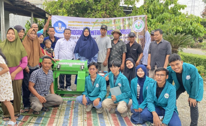 Tim PKM Unimed, Polmed, Dan UMSU Berkolaborasi Berdayakan Petani Buat Pupuk Organik Dari Limbah Tebu