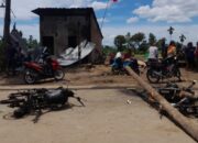 Posko FPPSBS Selambo Dan Dua Sepedamotor Dibakar Gerombolang Geng Motor