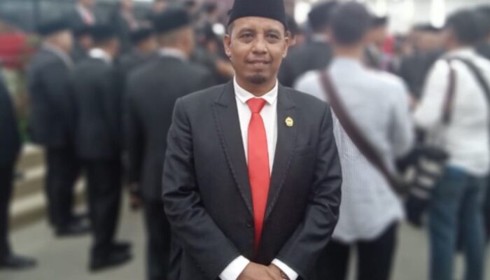 Dulu Pernah Jualan Bakso, Kini Ahmad Darwis Dilantik Jadi Anggota DPRD Sumut