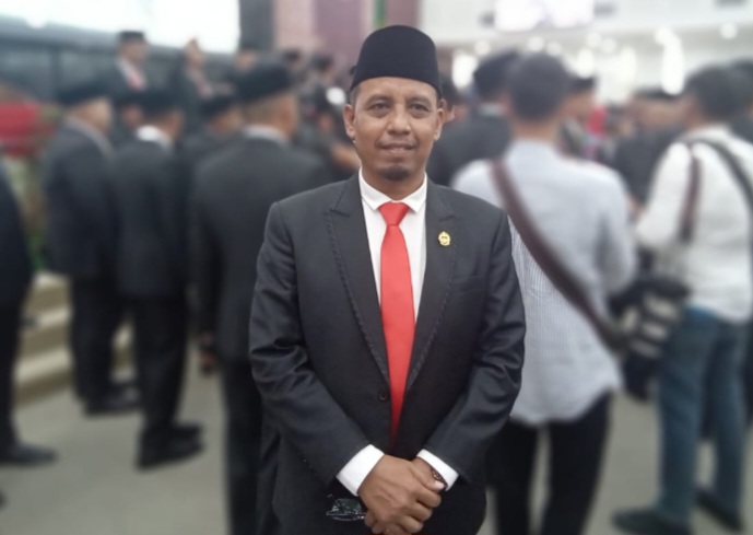 ANGGOTA DPRD Sumut dari Fraksi PKS, Dr. H. Ahmad Darwis, S.Ag., M.A. Waspada/Partono Budy