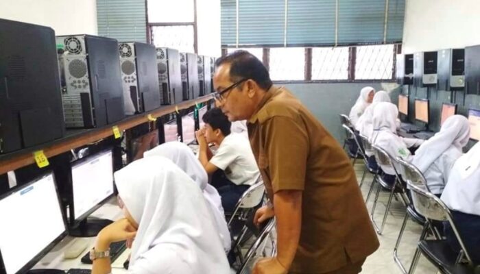 Peningkatan Kesejahteraan dan Kompetensi Guru Jadi Pilar Penting Merdeka Belajar