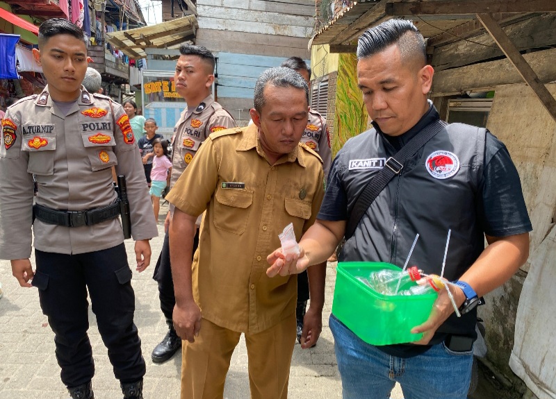 Sarang Narkoba Jl. Badur Digerebek