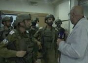 Tentara Zionis Israel Serbu Kantor Al Jazeera, Todong Jurnalis