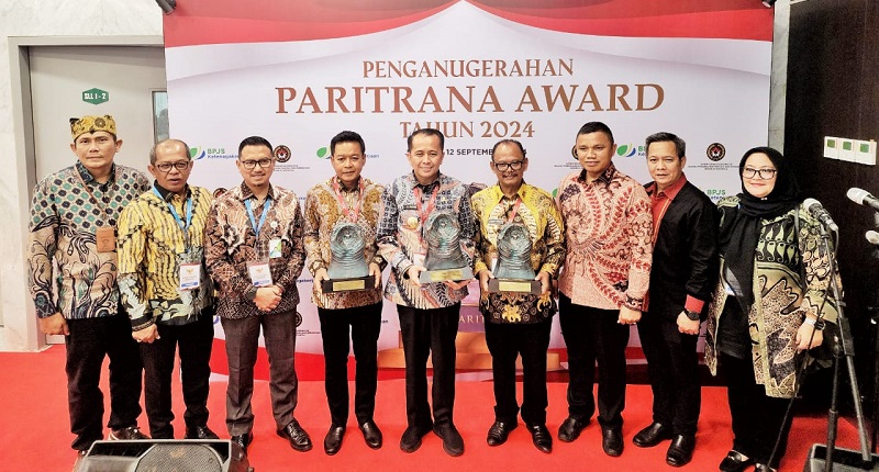 Pemkab Simalungun Terima Paritrana Award 2024 Pemkab Simalungun Terima Paritrana Award 2024