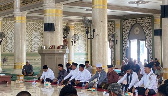 4 Paslon Bupati/Wakil Bupati Aceh Timur Diuji Kemampuan Baca Al-Qur’an