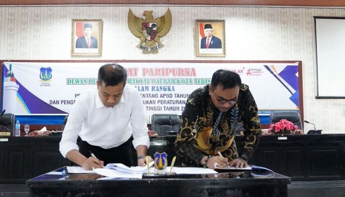 DPRD Tebingtinggi Gelar Paripurna Ranperda APBD TA 2025 Dan RTRW Serta Pengesahan 10 Pemperda