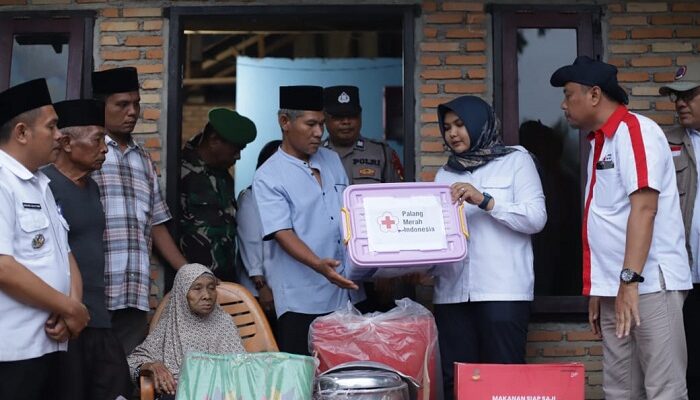 Wabup Madina Kunjungi Kebakaran Malintang