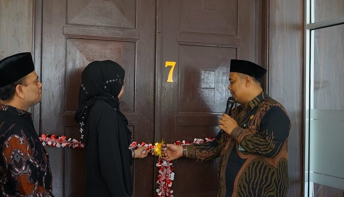 Ketua Yayasan Al-Ishlahiyah Resmikan Ruang Sidang Utama Syekh Abdul Halim Hasan PA Binjai