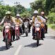 Bupati Simalungun beserta unsur Forkopimda dan pimpinan OPD mengendarai sepeda motor melakukan kunjungan kerja di Kec. Silau Kahean, Jumat (6/9).(Waspada/ist).