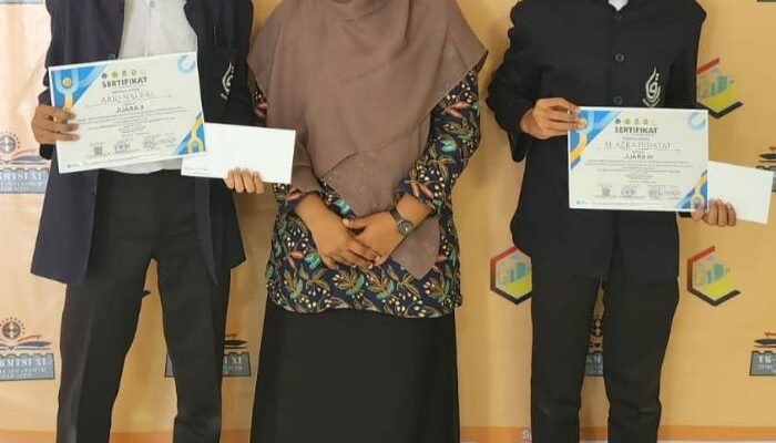 Dua Santri Dayah Ruhul Qurani Juara Olimpiade Matematika Di UTU