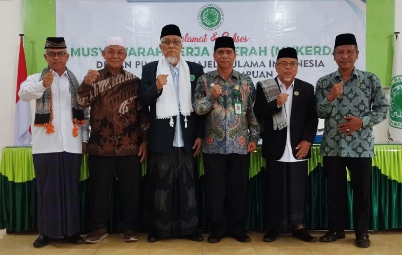 Ketua MUI Sumut Buka Mukerda MUI Padangsidimpuan Ketua MUI Sumut Buka Mukerda MUI Padangsidimpuan