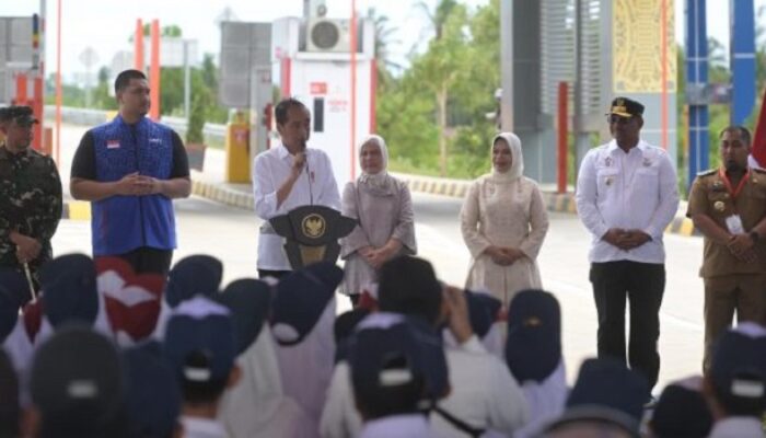 Presiden Resmikan Empat Ruas Jalan Tol Sigli-Banda Aceh