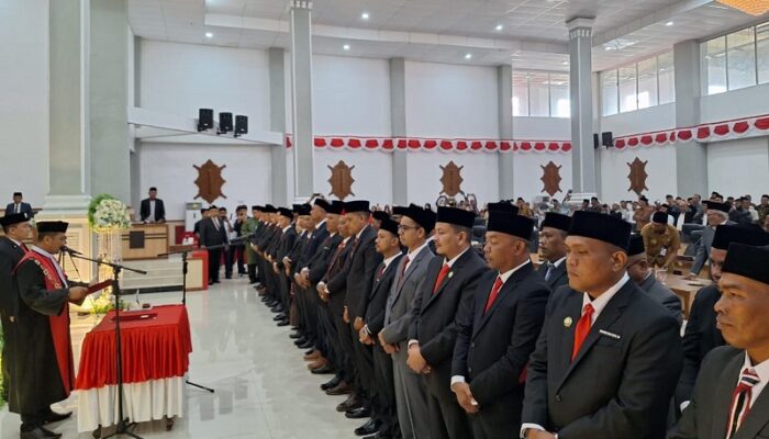 Musaitir – M Abdul Samad Jabat Ketua Dan Wakil Ketua Sementara DPRK Aceh Timur