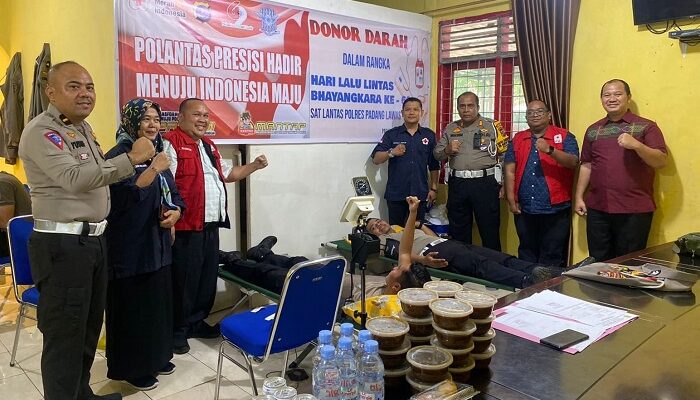 Dalam Rangka Hari Lalu Lintas Ke-69, Polantas Polres Palas Donor Darah