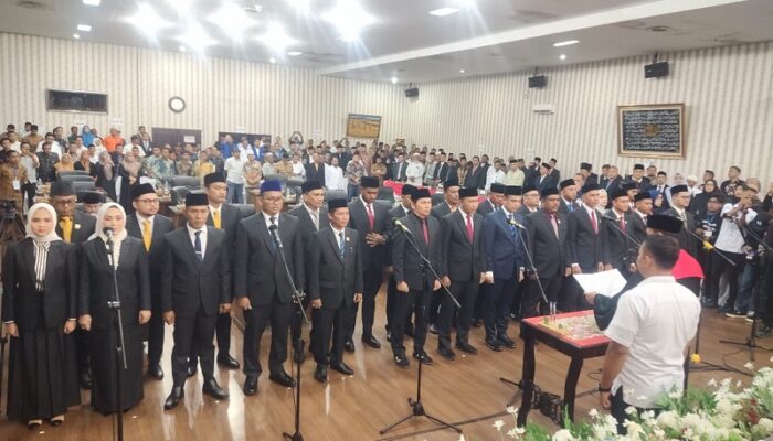 25 Anggota DPRK Langsa Dilantik