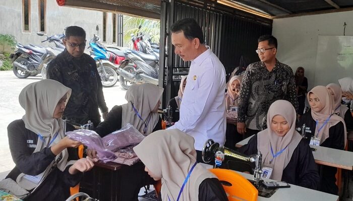 Kadis PK Aceh Utara: Dalam Hidup Kita Wajib Memiliki Satu Keahlian