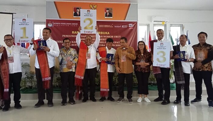 KPU Toba Gelar Pencabutan Nomor Urut Paslon
