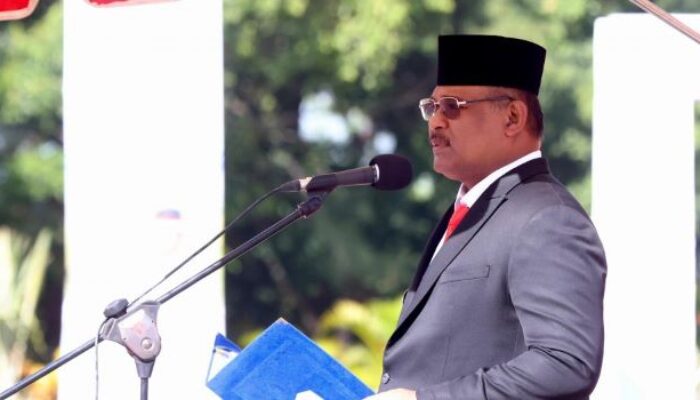 Pj Gubernur Aceh Pimpin Peringatan Hari Pendidikan Daerah Ke-65