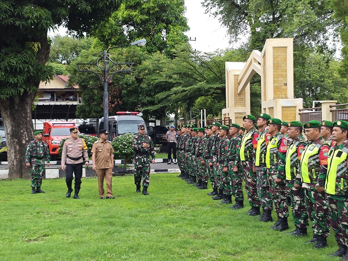 Pj Wali Kota Sabang pimpin Apel Gelar Pasukan di Mapolres Sabang.(Waspada/ist)