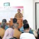 Pj Wali Kota Sabang, Andri Nourman memberikan sambutan pada acara Rembuk Stunting di Aula Bappeda Sabang. (Waspada/TZ)